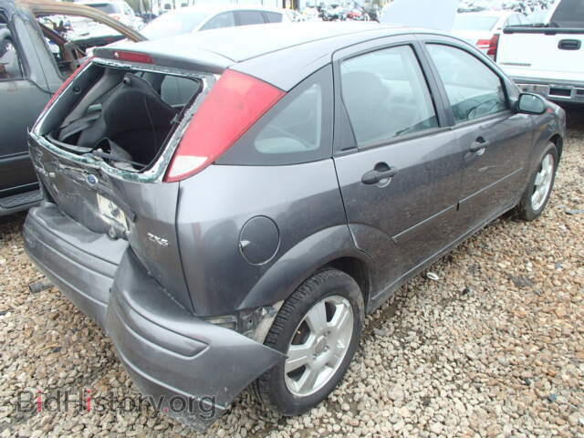 2006 FORD FOCUS - VIN: 1FAFP37NX6W158947 - Фото 4