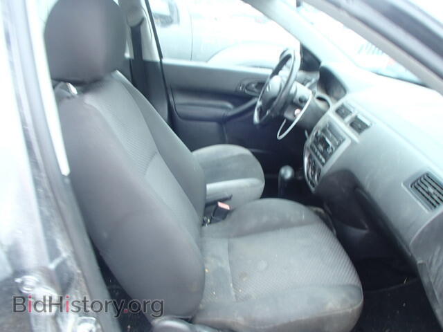2006 FORD FOCUS - VIN: 1FAFP37NX6W158947 - Фото 5