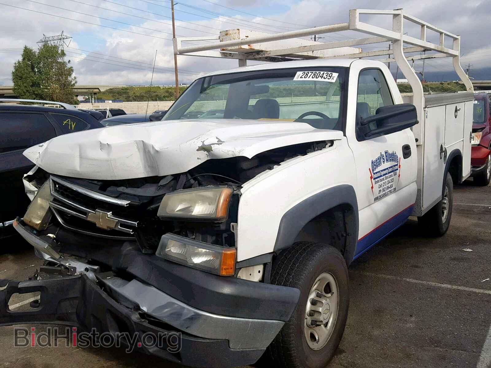 2007 CHEVROLET SILVERADO - VIN: 1GBHC24U97E143145 - Фото 2