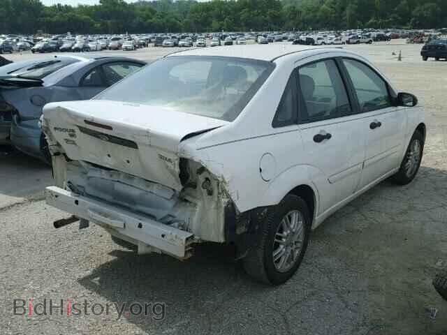 2005 FORD FOCUS - VIN: 1FAFP34N95W255883 - Фото 4