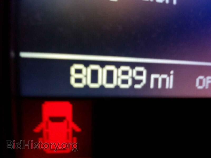 2014 Chrysler MINIVAN (VIN 2C4RC1BGXER242709) — photo 8 of 10