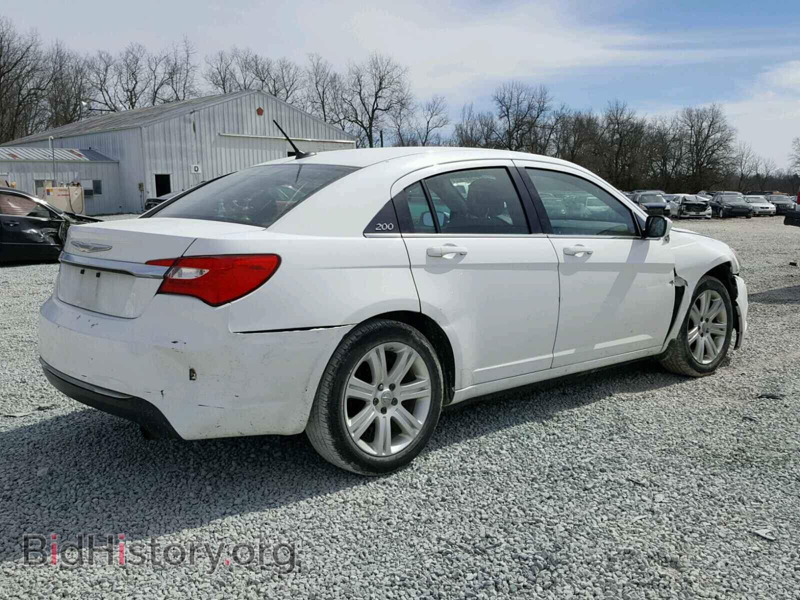 2013 CHRYSLER 200 - VIN: 1C3CCBBB4DN693716 - Фото 4