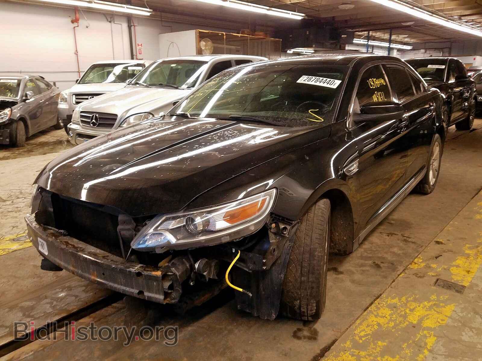 2011 FORD TAURUS - VIN: 1FAHP2EW5BG152489 - Фото 2