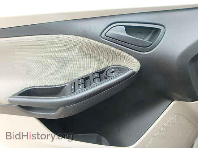 2012 FORD FOCUS - VIN: 1FAHP3F21CL216957 - Photo 10