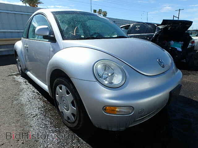 Photo 3VWBA21C2YM494961 - VOLKSWAGEN BEETLE 2000