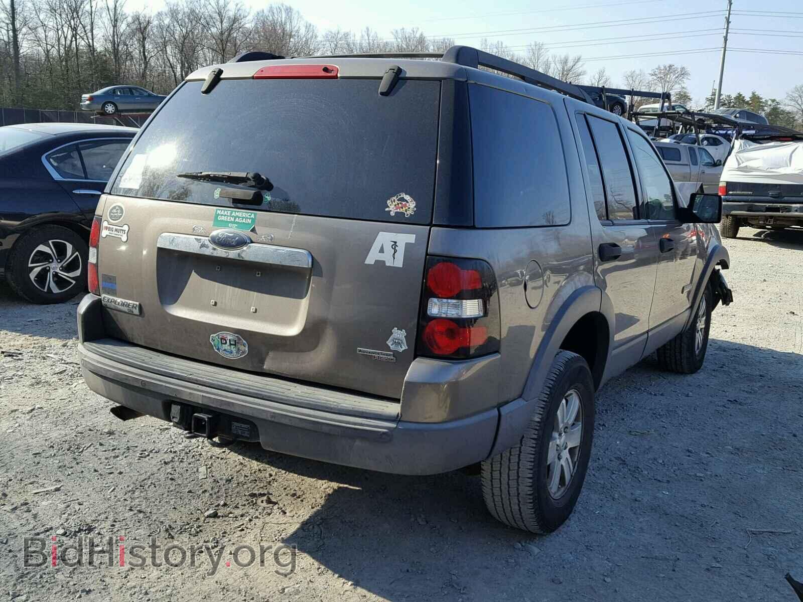 2006 FORD EXPLORER - VIN: 1FMEU73E16UB28741 - Photo 4