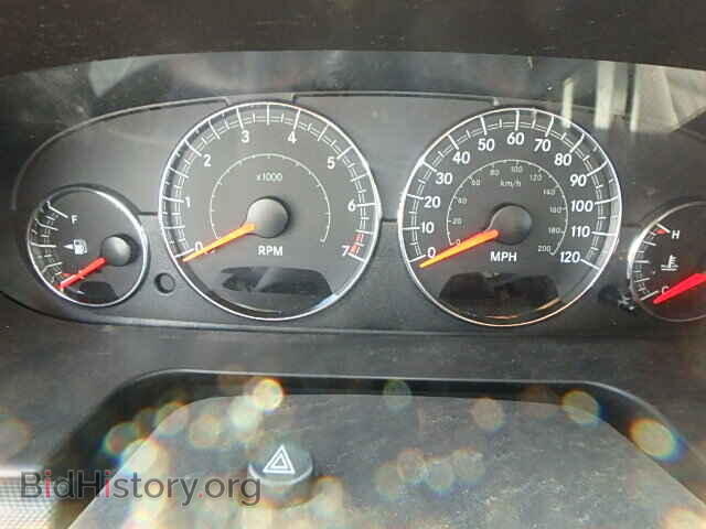 2006 CHRYSLER SEBRING - VIN: 1C3EL46X86N131928 - Фото 8