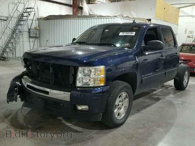 2011 CHEVROLET SILVERADO - VIN: 3GCPCSE04BG303369 - Фото 2