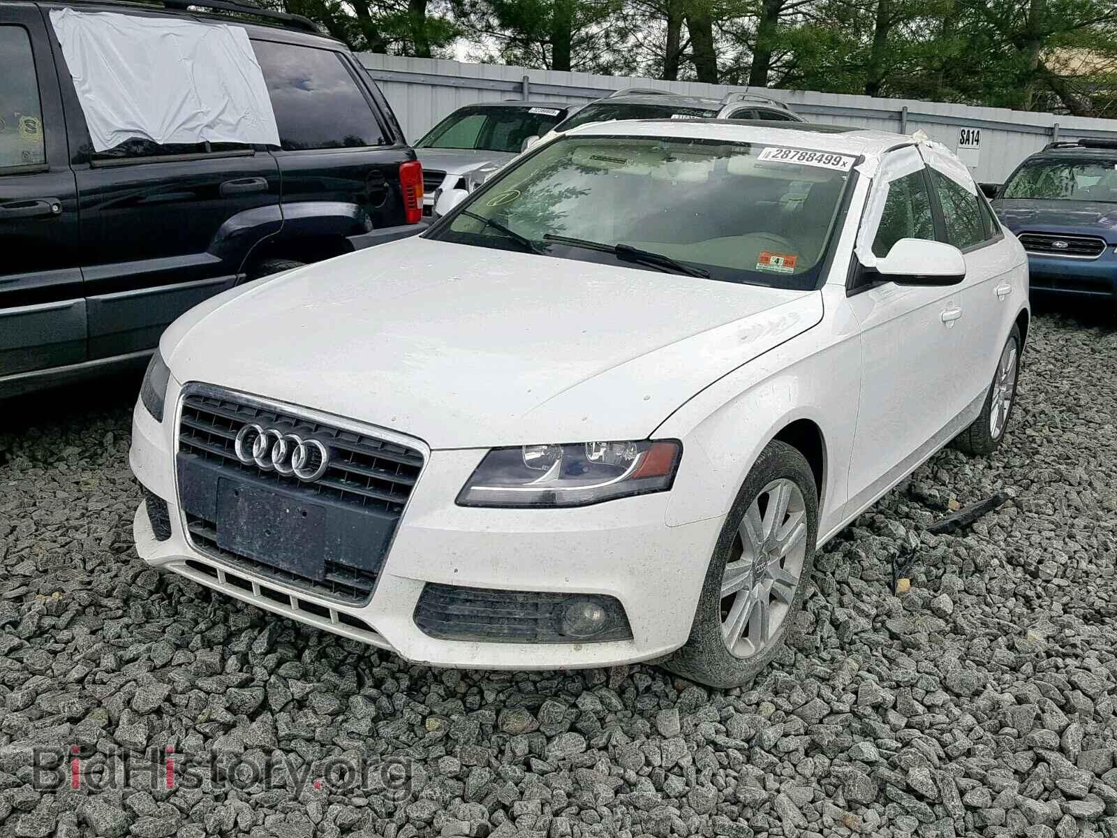 2011 AUDI A4 - VIN: WAUAFAFL1BN042285 - Фото 2