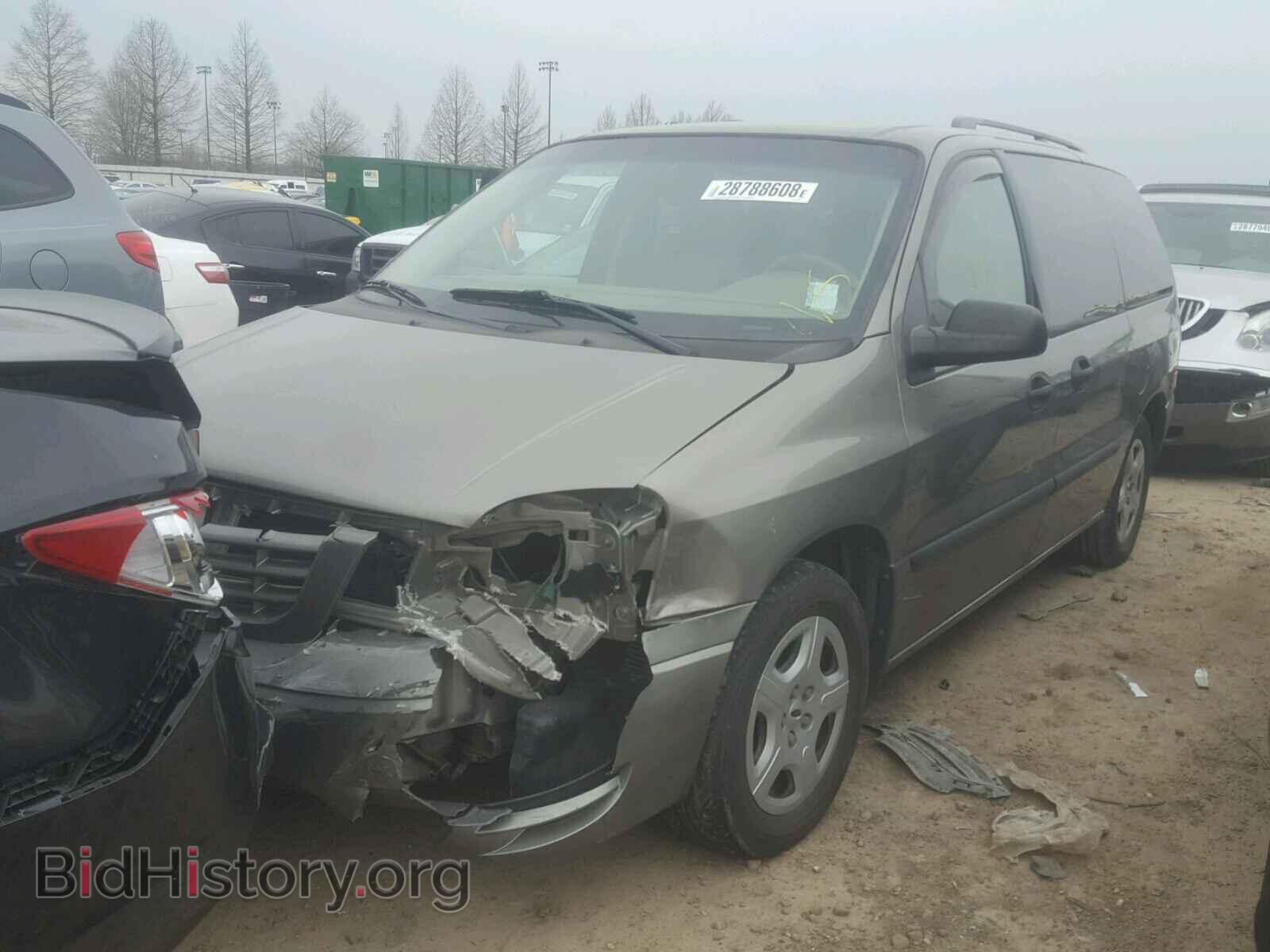 2004 FORD FREESTAR - VIN: 2FMZA51664BA96270 - Фото 2