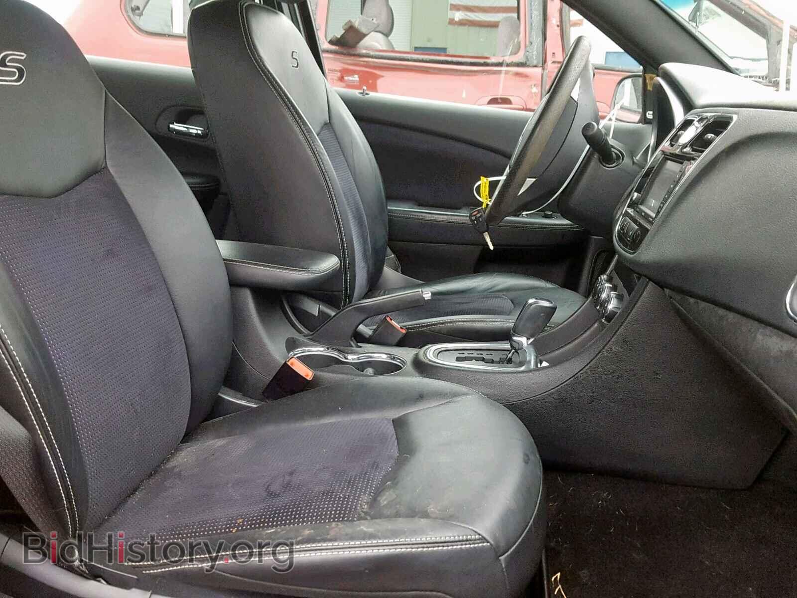 2011 CHRYSLER 200 - VIN: 1C3BC8FG6BN572123 - Фото 5