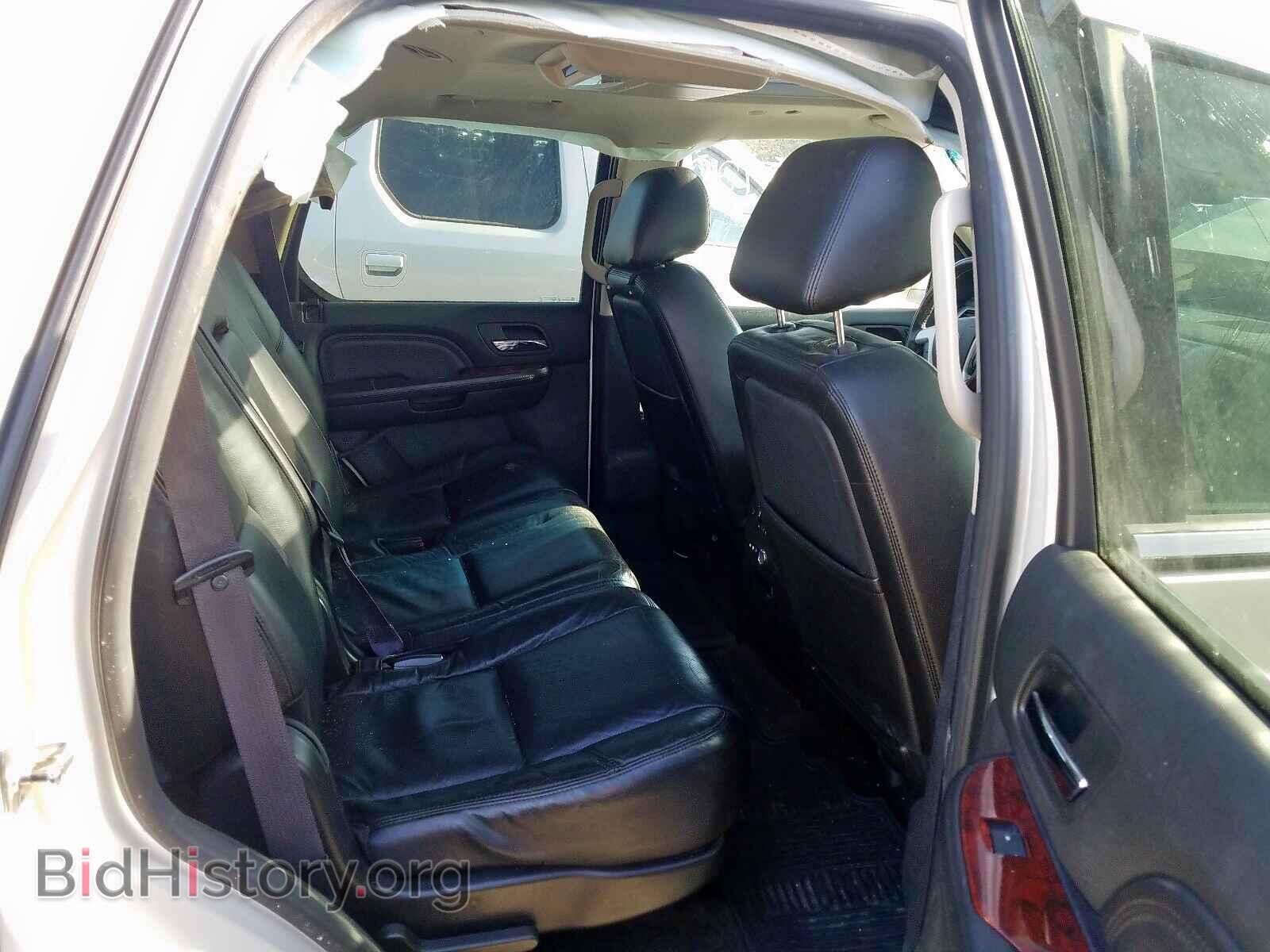 2011 CADILLAC ESCALADE - VIN: 1GYS4BEF4BR319724 - Фото 6
