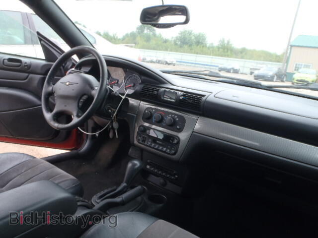 2004 CHRYSLER SEBRING - VIN: 1C3EL55RX4N339797 - Фото 5