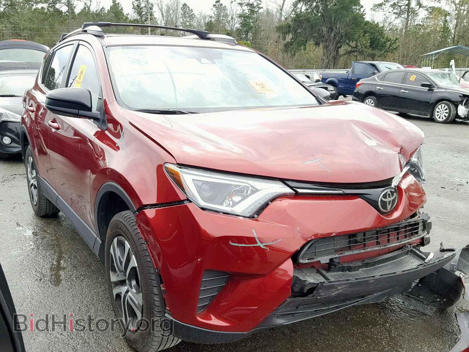 Photo 2T3ZFREV4JW443473 - TOYOTA RAV4 LE 2018