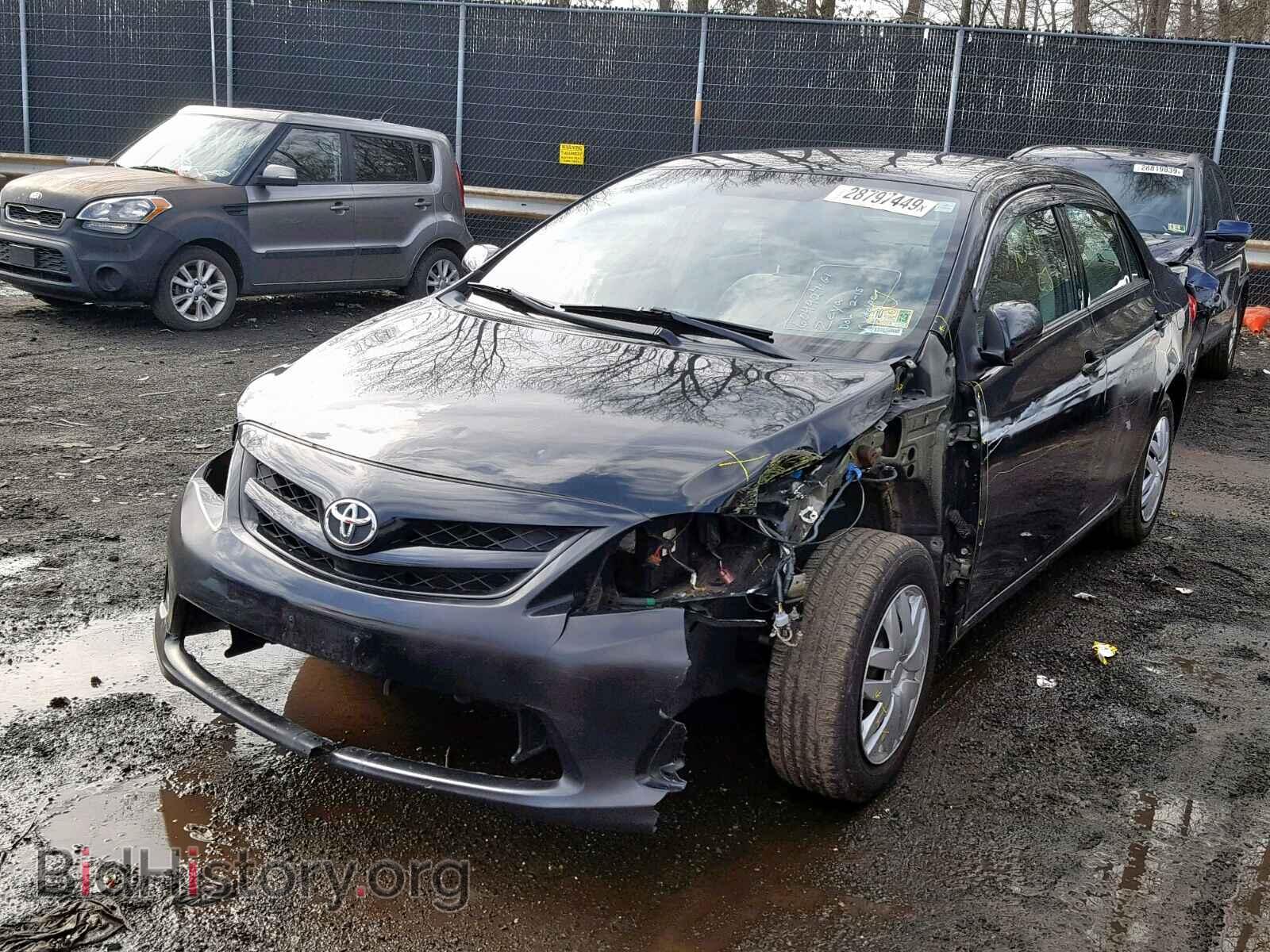 2011 TOYOTA COROLLA BA - VIN: 2T1BU4EE9BC655372 - Фото 2