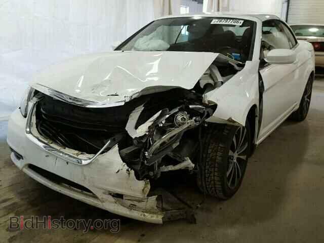 2011 CHRYSLER 200 - VIN: 1C3BC8EGXBN582204 - Фото 2