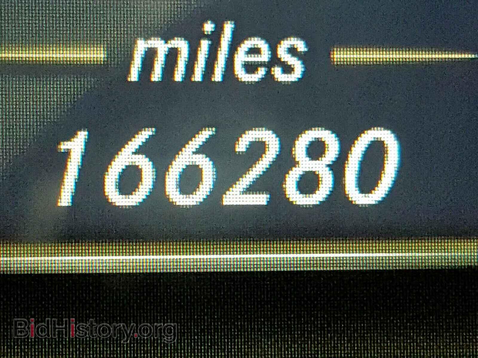 2012 MERCEDES-BENZ E 350 - VIN: WDDHF5KB8CA538673 - Фото 8