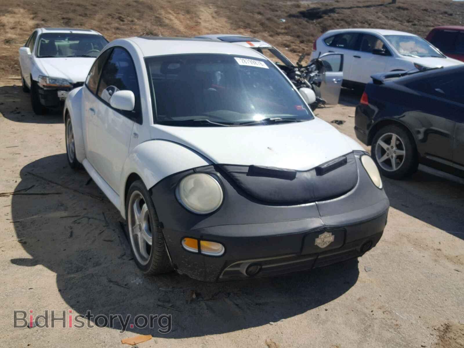 Photo 3VWCA21C5XM414877 - VOLKSWAGEN BEETLE 1999