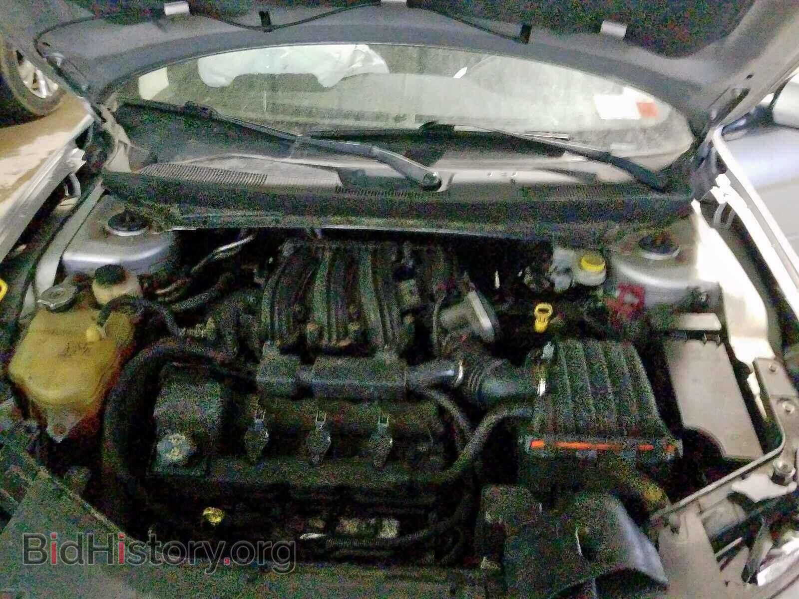 2010 CHRYSLER SEBRING - VIN: 1C3CC5FD6AN197051 - Фото 7