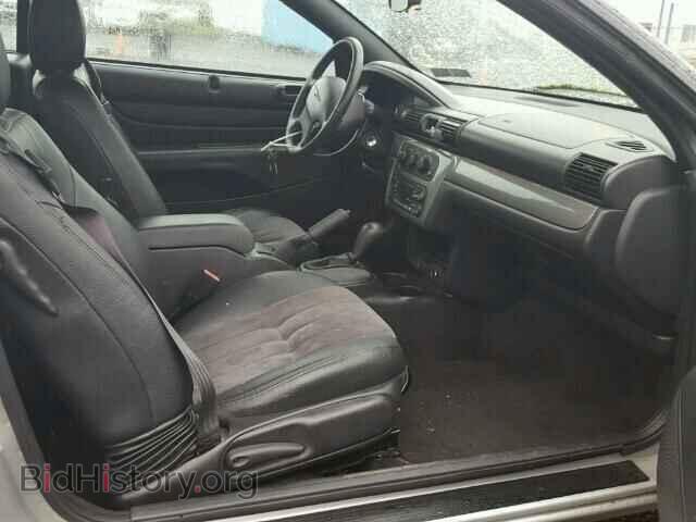 2004 CHRYSLER SEBRING - VIN: 1C3EL55RX4N387395 - Фото 5