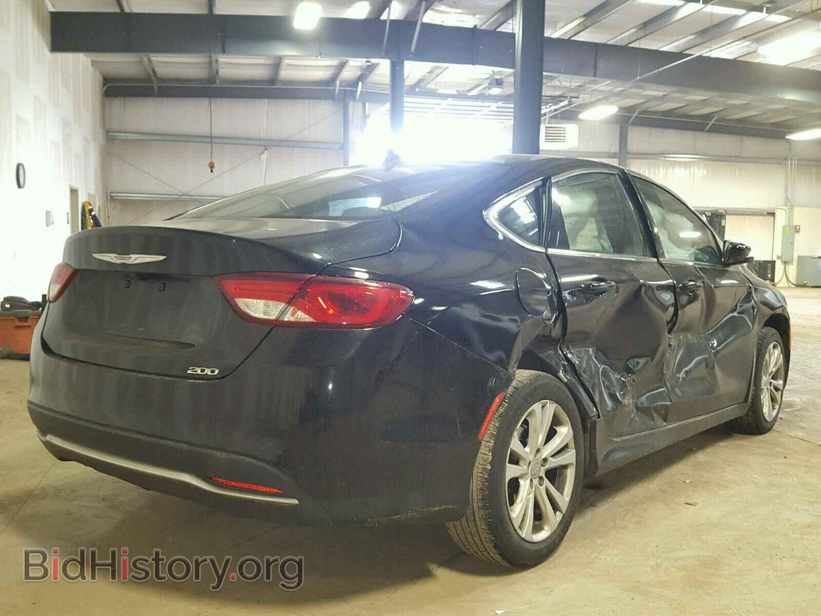 2015 CHRYSLER 200 - VIN: 1C3CCCAB1FN642975 - Photo 4