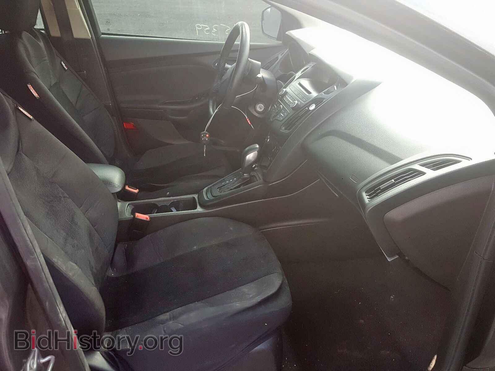 2017 FORD FOCUS - VIN: 1FADP3F2XHL223542 - Фото 5