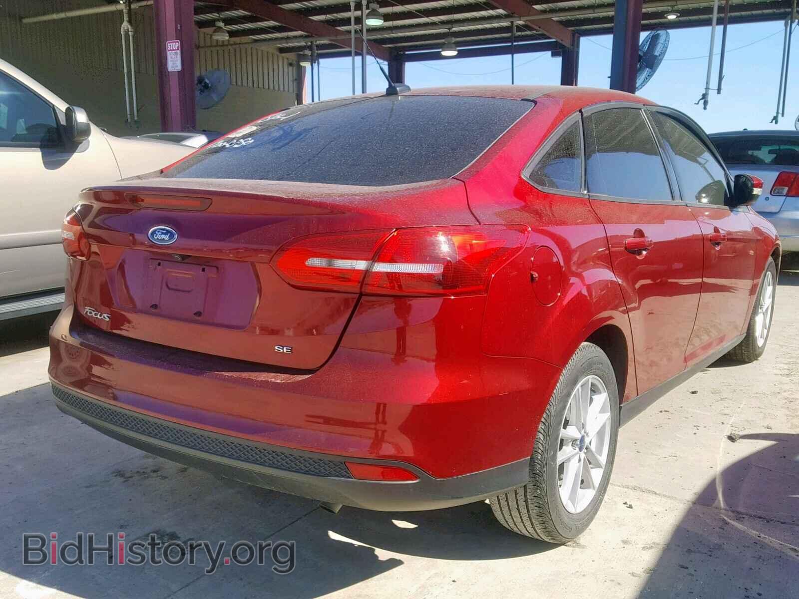2017 FORD FOCUS SE - VIN: 1FADP3F2XHL204537 - Фото 4