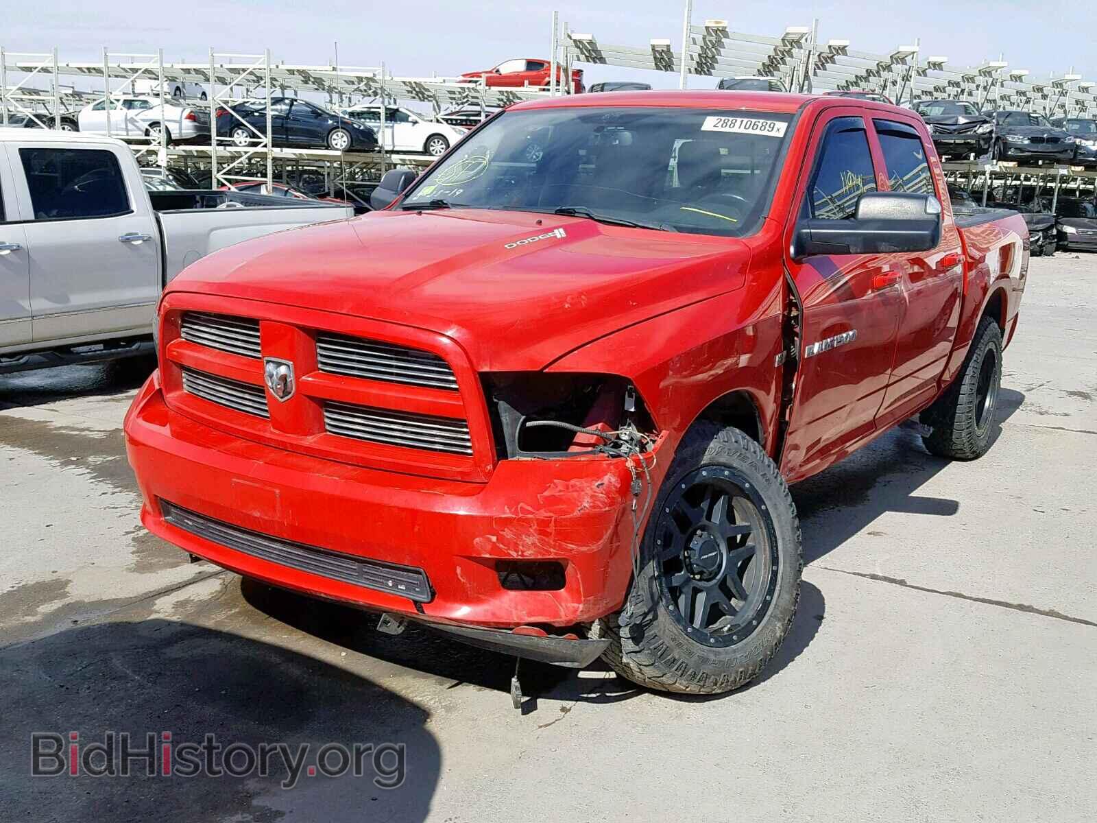 2011 DODGE RAM 1500 - VIN: 1D7RV1CT8BS616062 - Фото 2