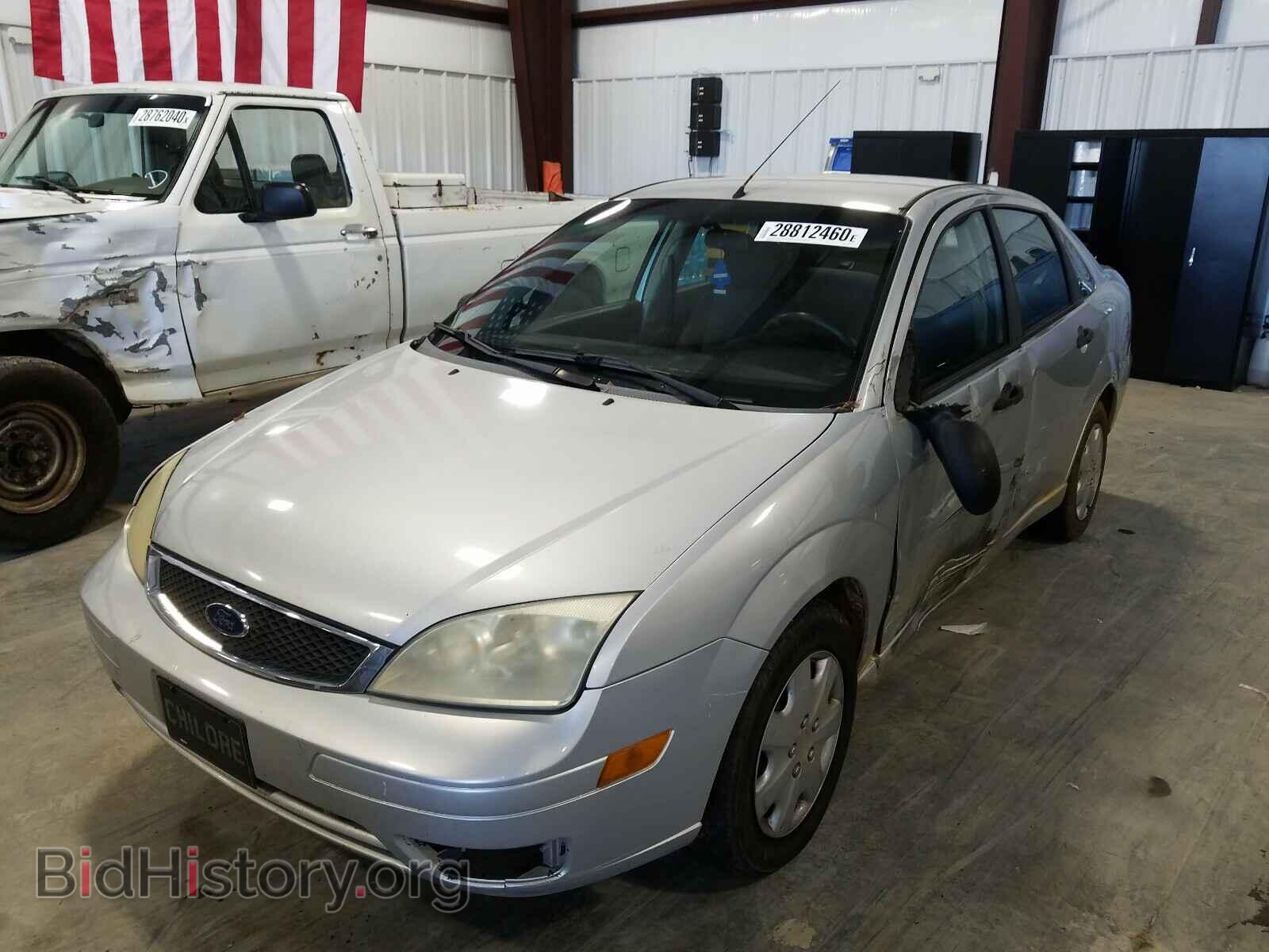 2007 FORD FOCUS - VIN: 1FAFP34N57W101576 - Фото 2