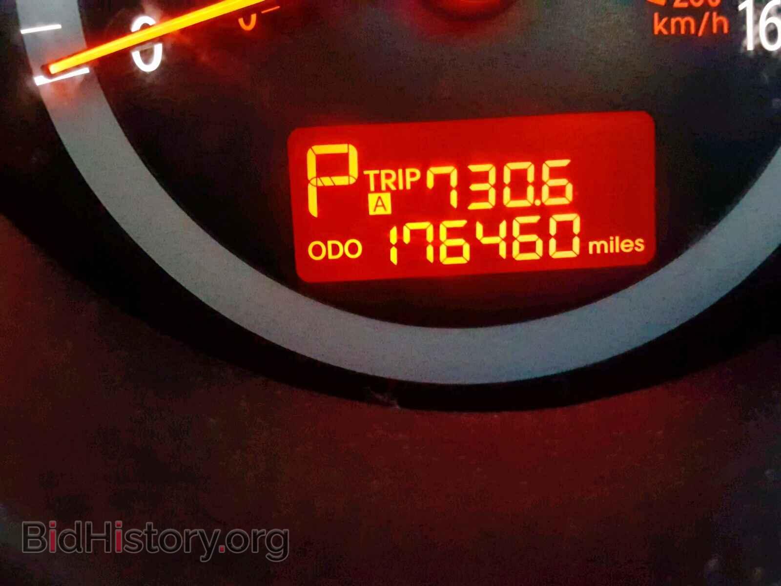2009 KIA OPTIMA - VIN: KNAGE228895318945 - Фото 8