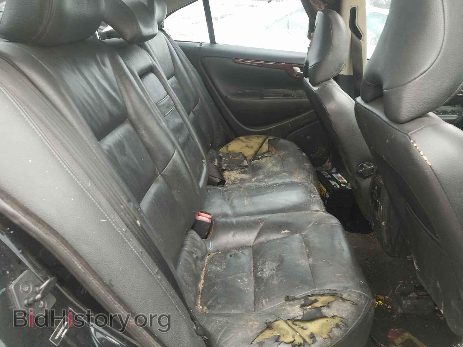 2007 VOLVO S60 2.5T - VIN: YV1RS592072608564 - Фото 6