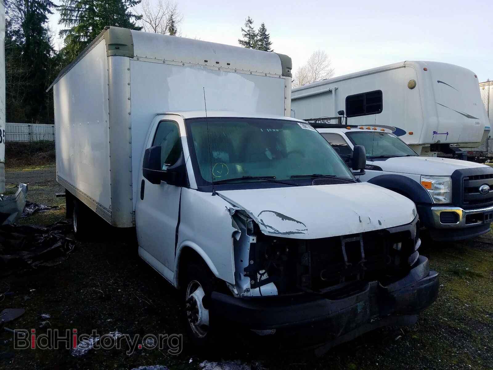 Фотография 1GD374CA7B1903601 - GMC SAVANA 2011