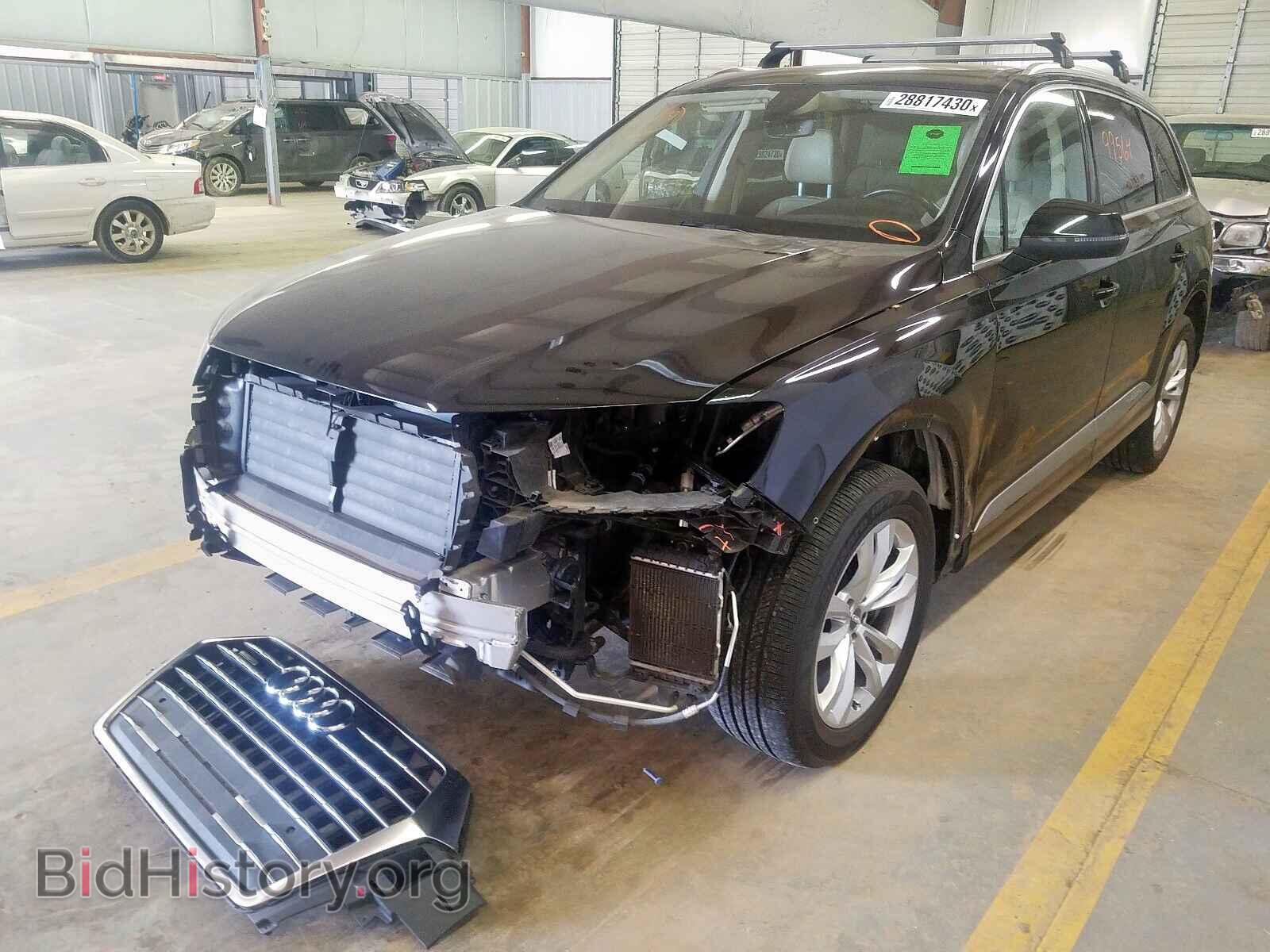 2017 AUDI Q7 - VIN: WA1LAAF70HD043174 - Фото 2