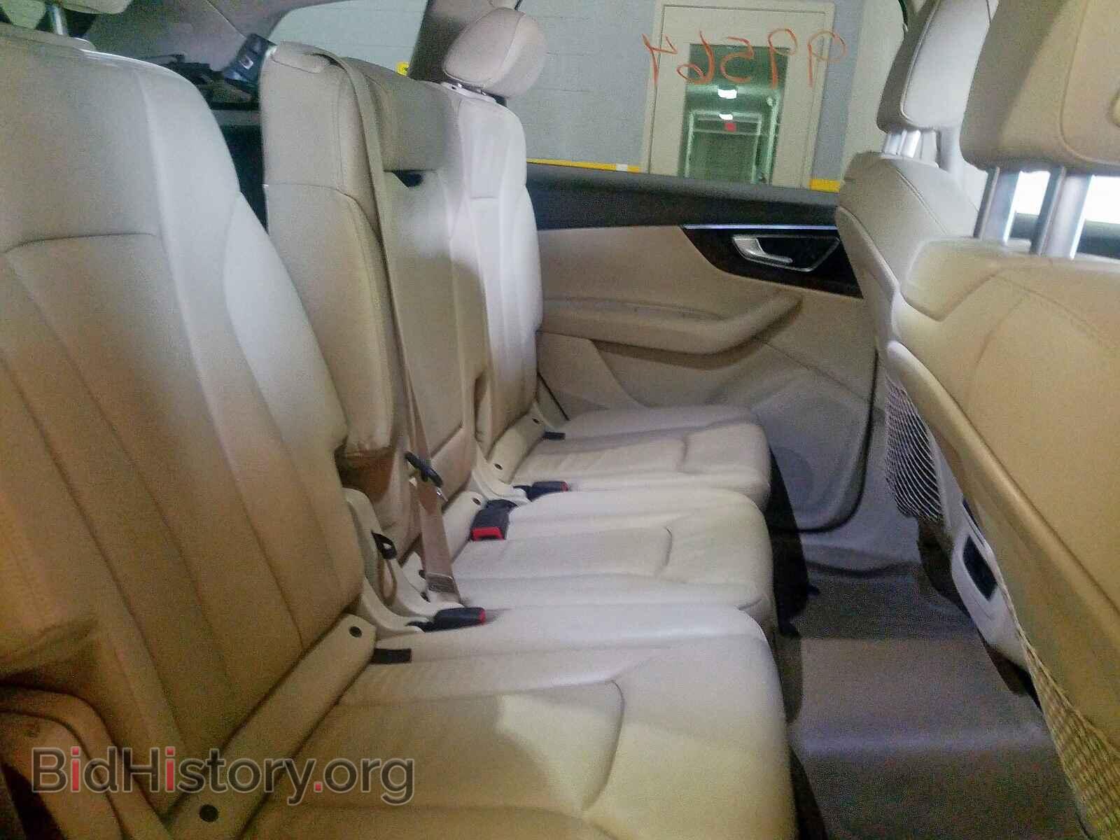 2017 AUDI Q7 - VIN: WA1LAAF70HD043174 - Фото 6