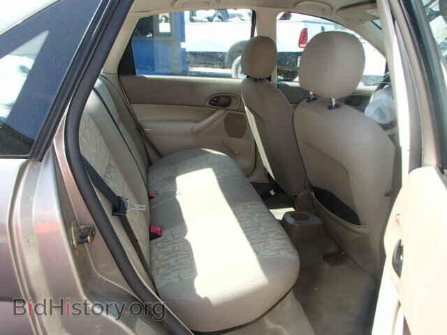 2005 FORD FOCUS - VIN: 1FAFP34N25W202863 - Фото 6