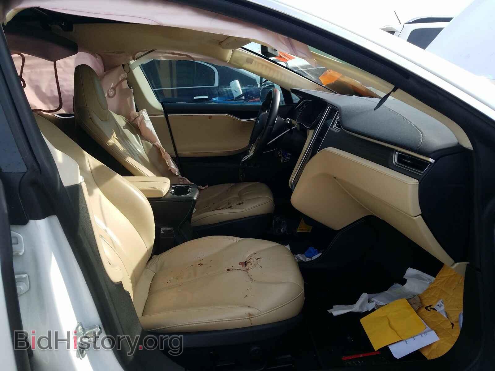 2014 TESLA MODEL S - VIN: 5YJSA1S11EFP42725 - Фото 5