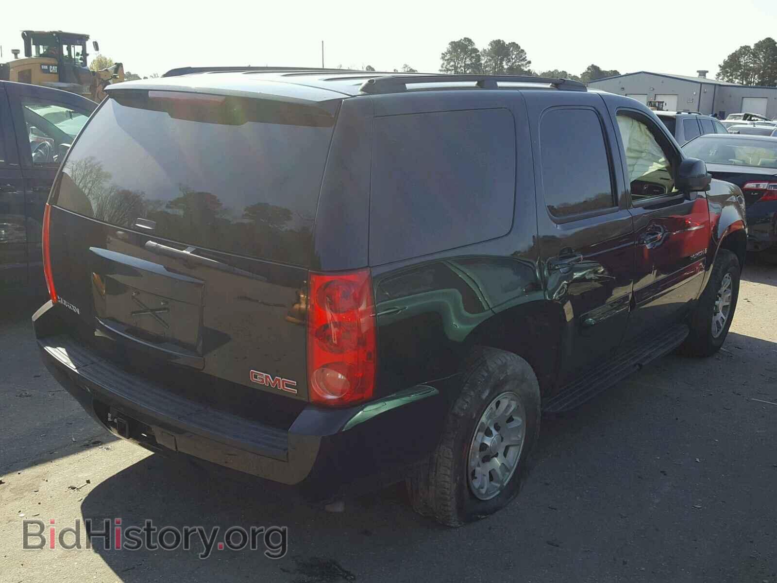 2008 GMC YUKON - VIN: 1GKFC13C88R242446 - Фото 4