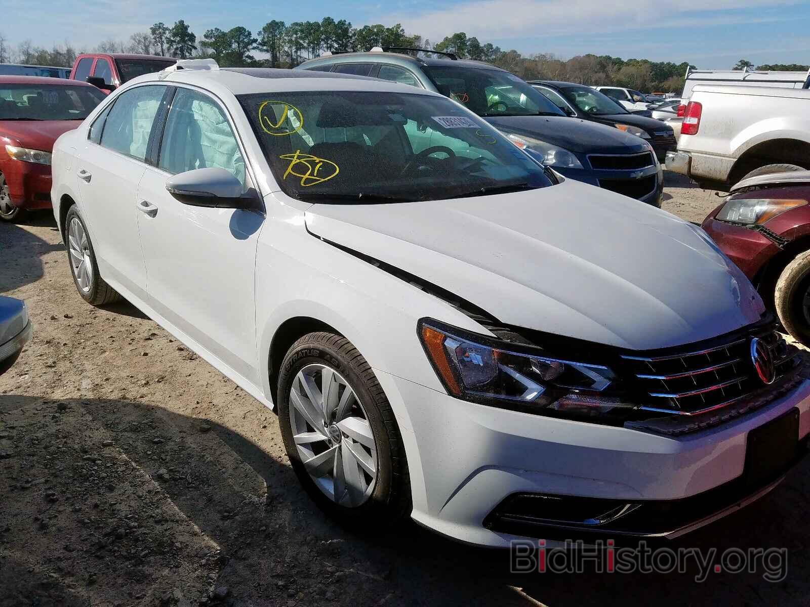 Photo 1VWBA7A32JC017323 - VOLKSWAGEN PASSAT 2018