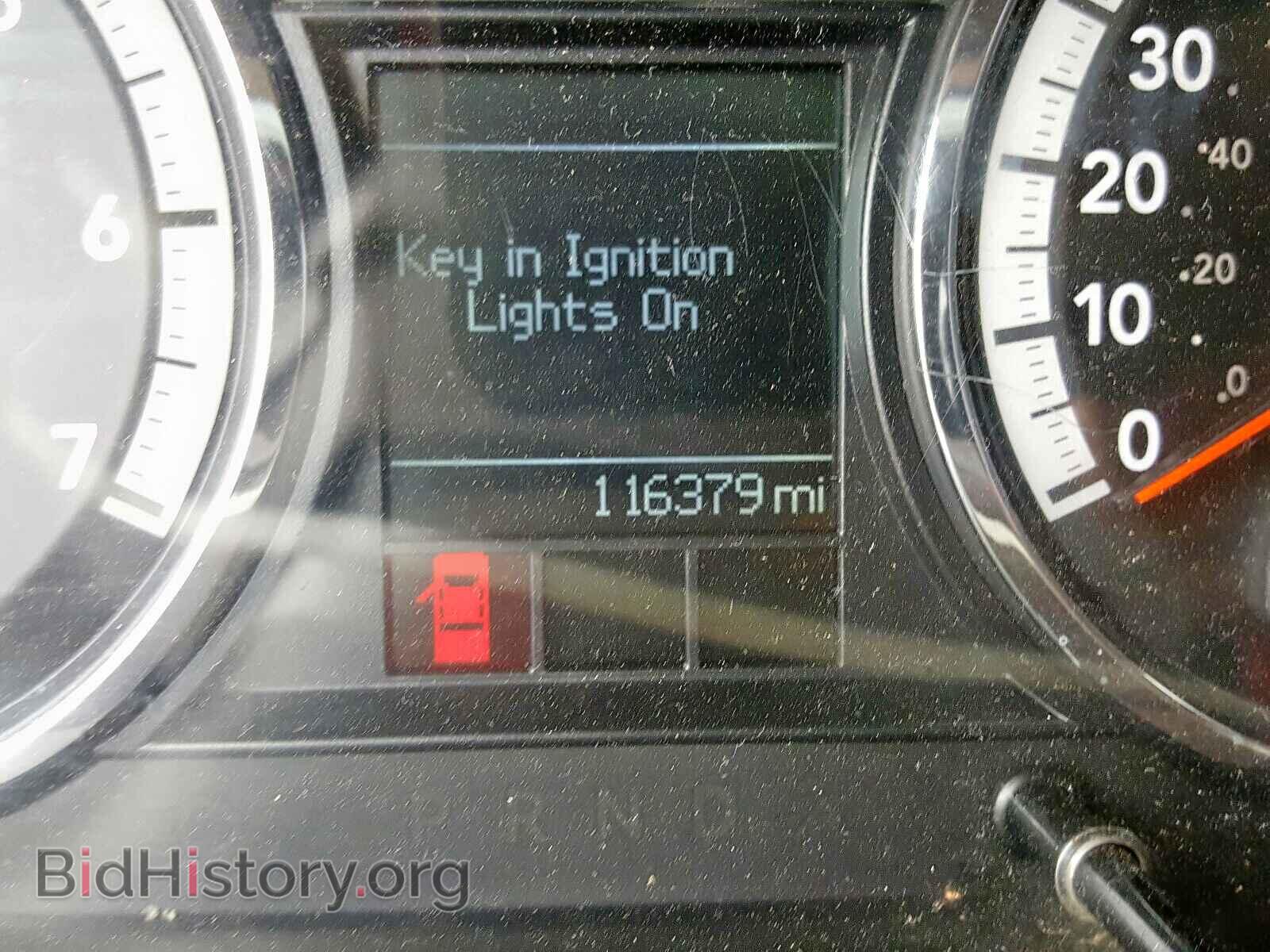 2011 DODGE RAM 1500 - VIN: 1D7RB1CT4BS670631 - Фото 8