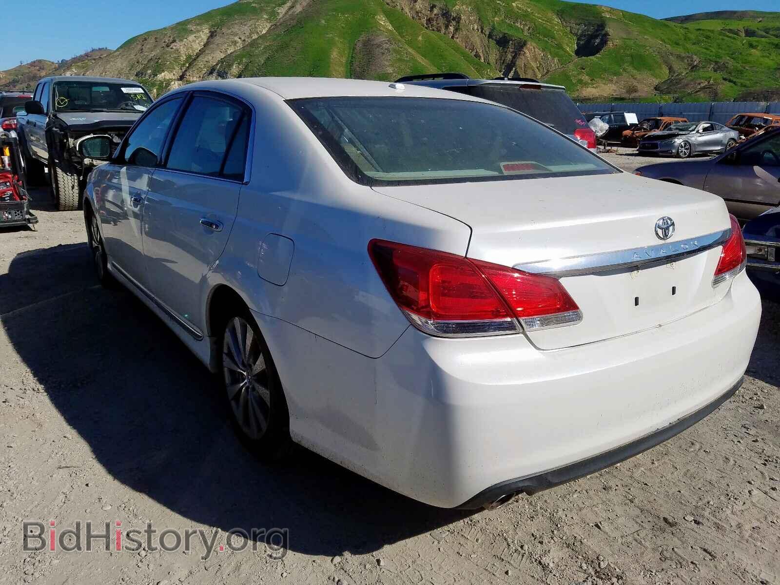 2011 TOYOTA AVALON - VIN: 4T1BK3DB1BU372101 - Фото 3