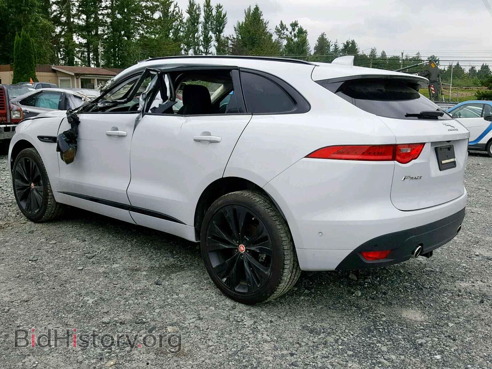 2017 JAGUAR F-PACE R - - VIN: SADCL2BV6HA885307 - Фото 3