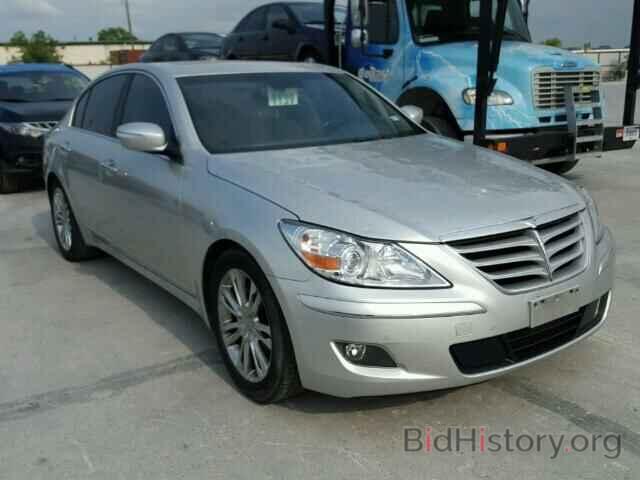 Photo KMHGC4DE7BU134630 - HYUNDAI GENESIS 2011