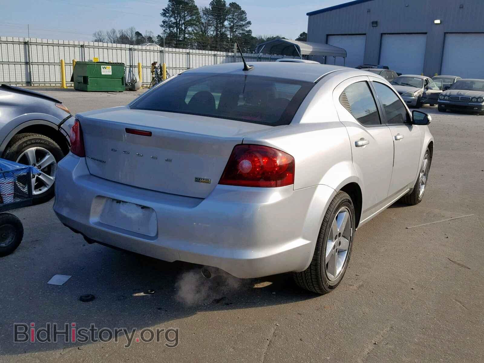 2011 DODGE AVENGER - VIN: 1B3BD2FG5BN598400 - Фото 4