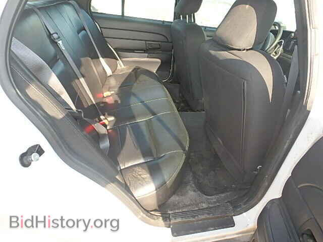 2010 FORD CROWN VIC - VIN: 2FABP7BVXAX100945 - Фото 6