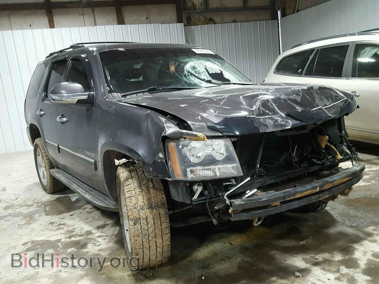 Photo 1GNUKBE05AR122132 - CHEVROLET TAHOE 2010