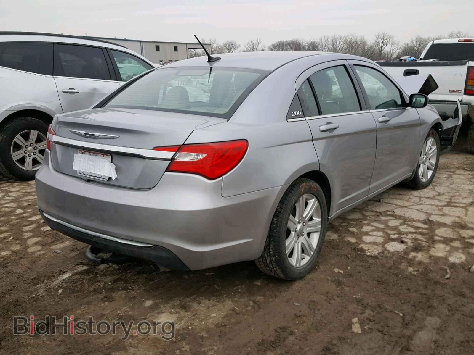 2013 CHRYSLER 200 - VIN: 1C3CCBAB2DN763327 - Photo 4