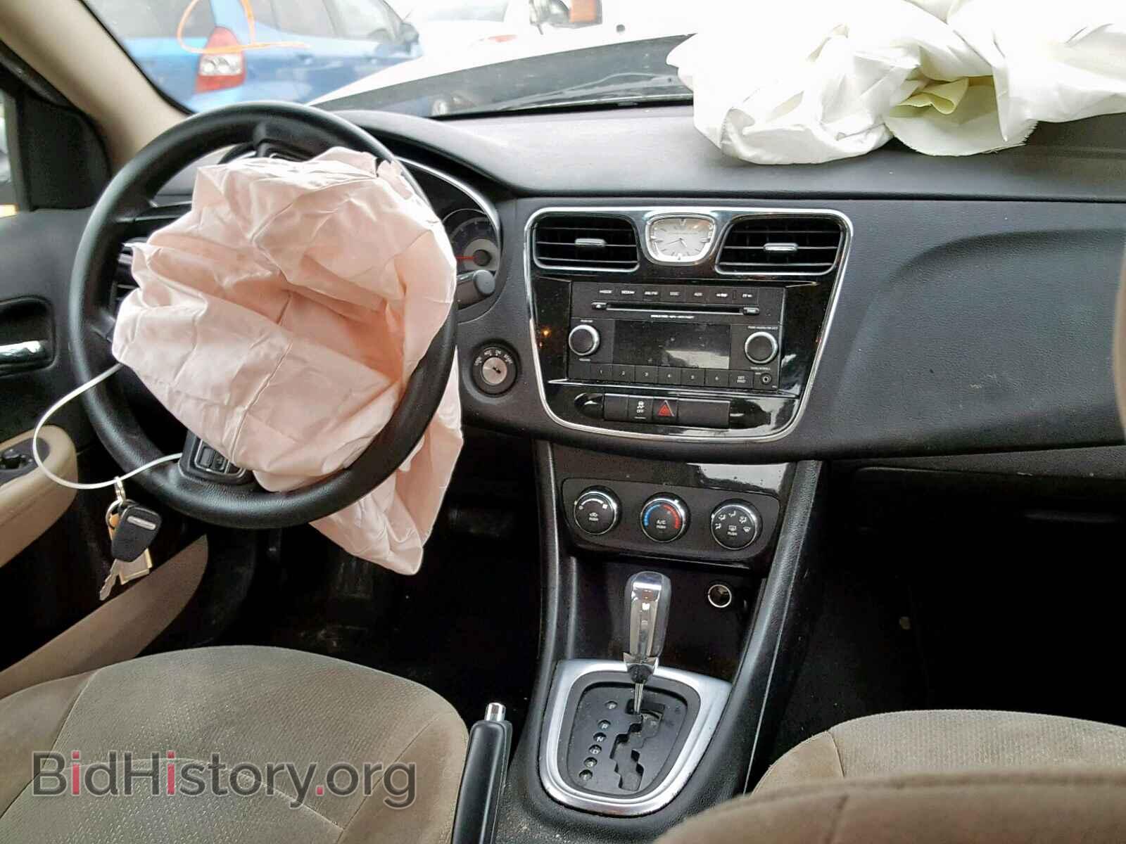 2013 CHRYSLER 200 - VIN: 1C3CCBAB2DN763327 - Photo 9