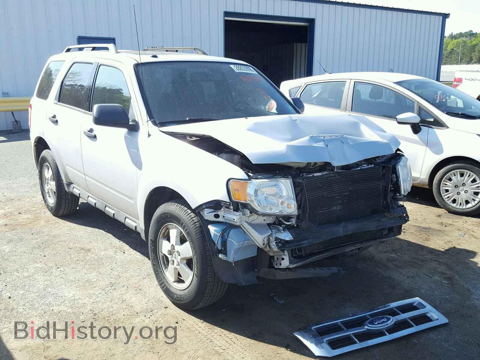 Фотография 1FMCU0DG0CKA08564 - FORD ESCAPE 2012