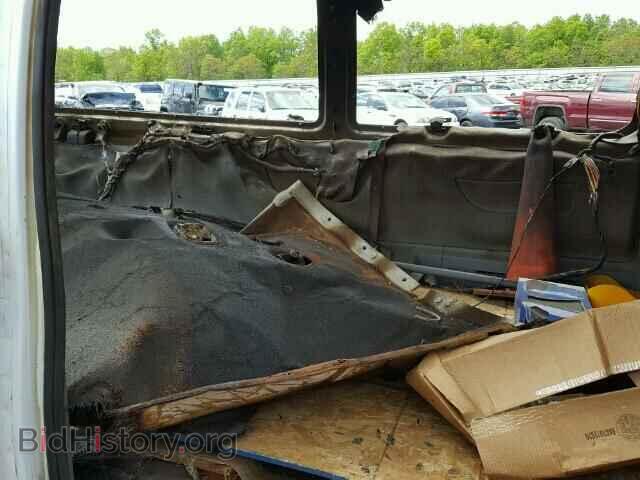 2005 FORD ECONOLINE - VIN: 1FBSS31L45HB17204 - Фото 6