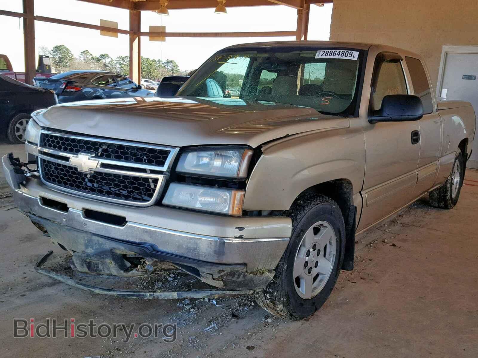 2006 CHEVROLET SILVERADO - VIN: 2GCEC19T861119590 - Фото 2